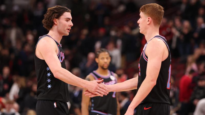 17岁273天，卡尔是拜仁队史德甲单场传射建功最年轻的球员（17岁273天，卡尔刷新拜仁队史德甲单场传射最年轻纪录）