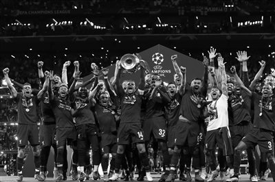 王钰栋三线作战不停歇，中超、U21联赛及国字号密集出战压力巨大