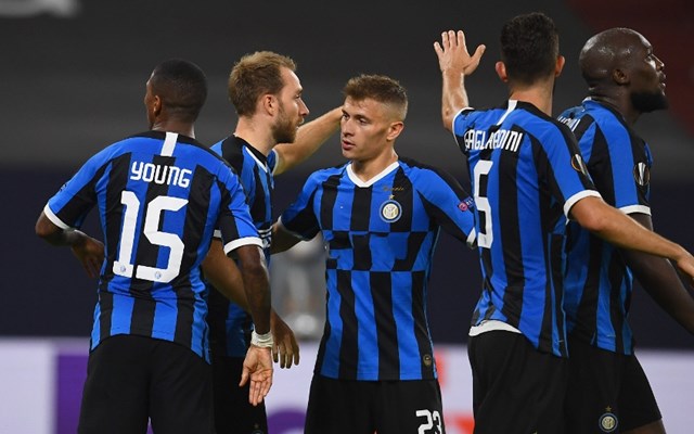 天空体育：埃弗顿3500万+800万镑报价迪布林再次被圣徒拒绝（天空体育：埃弗顿3500万+800万英镑求购迪布林再遭南安普顿拒绝）