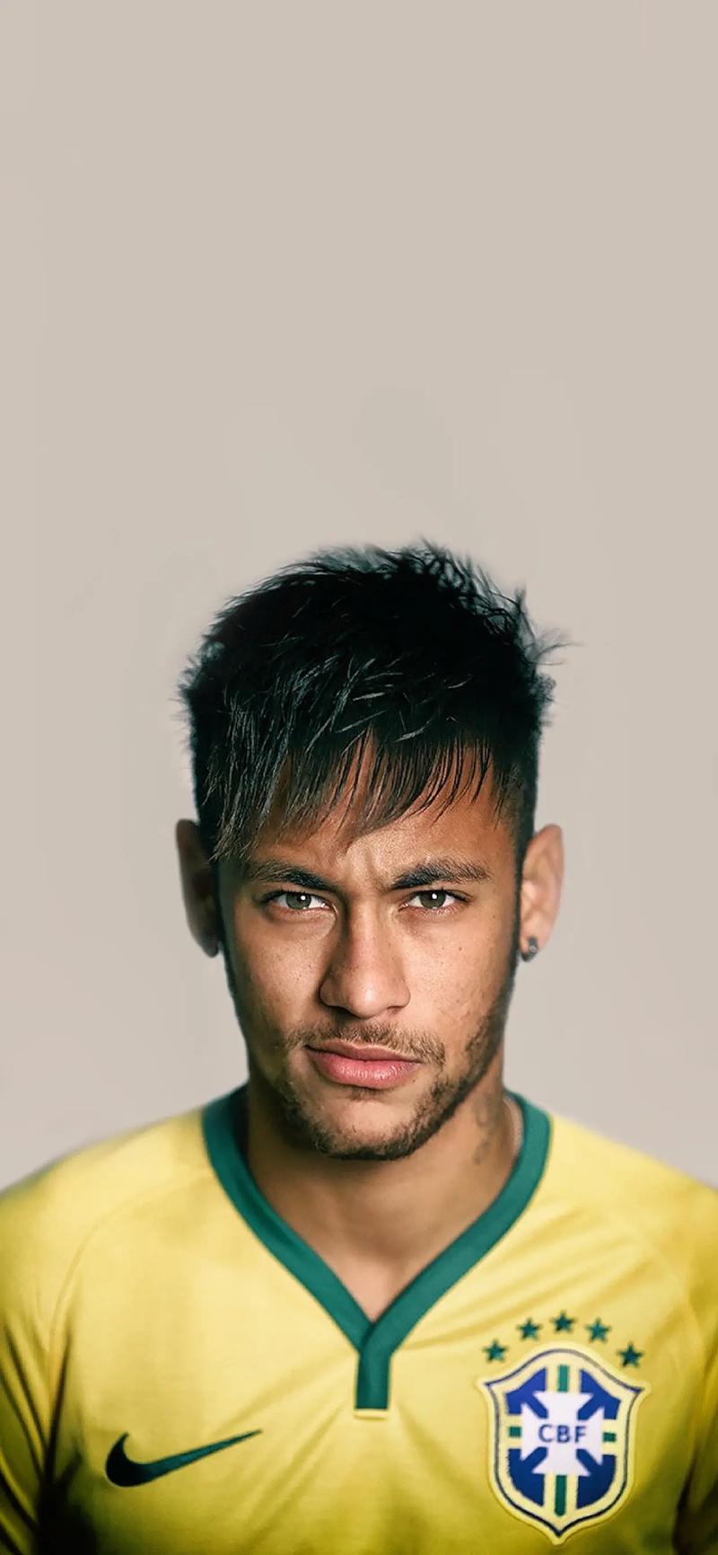 TA：切尔西的攻击线充满活力；巴萨需尽快找回去年的比赛强度（TA：蓝军锋线活力十足；巴萨亟需重现上赛季的比赛强度）